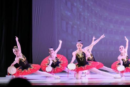 [ASD Scuola di Danza DANCE THEATRE SCHOOL - La Scuola]