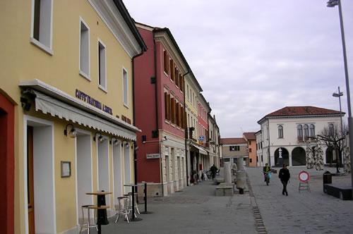 [Trattoria Caffè Zentil - Hotel Julia - Contatti]