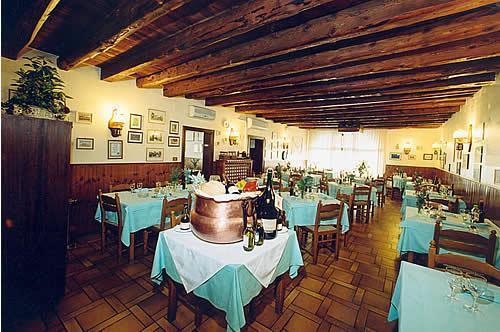 [Al Cavallino - TRATTORIA AL CAVALLINO]