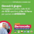[Passeggiata in centro per parlare di ambiente]