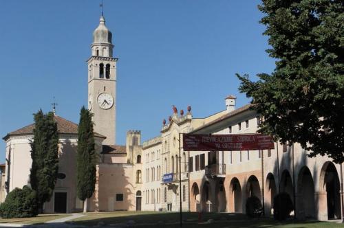 [Cordovado: borgo medievale tra Veneto e Friuli]