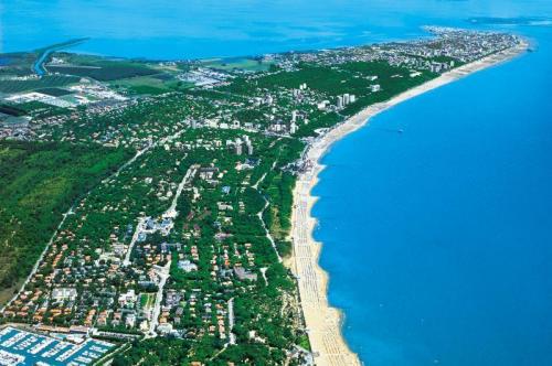 [Lignano: benvenuti nella “Florida d’Italia”]