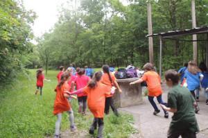[Nel bosco per una speciale caccia al tesoro ]