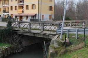 [Fossalta, chiuso da ieri il ponte sulla Roggia di Lugugnana]