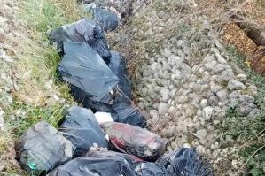 [40 sacchi d’immondizia abbandonati a San Michele, scoperti i trasgressori]