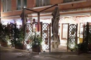 [Commercianti di Portogruaro in protesta: “Fateci riaprire”]