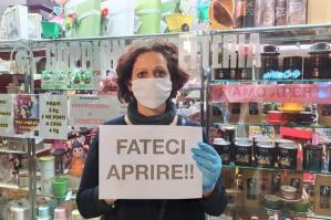 [Commercianti di Portogruaro in protesta: “Fateci riaprire”]