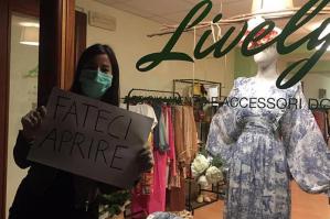 [Commercianti di Portogruaro in protesta: “Fateci riaprire”]
