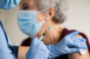 [Vaccini anti-Covid: lunedì 15 febbraio si inizia con gli ottantenni ]