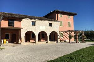 [L’affresco in età medievale: un laboratorio al Cortino di Fratta]