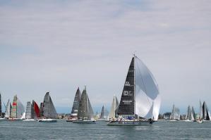 [Da aprile a ottobre la vela dâaltura a Caorle ]