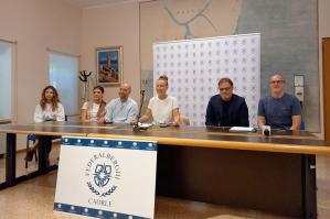 [Gli associati di Federalberghi Caorle in assemblea]