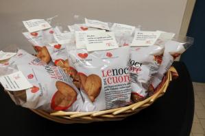 [“Le noci del Cuore” in piazza per la prevenzione delle malattie cardiovascolari]