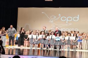 [Le ballerine della Dance Theatre School Portogruaro trionfano al concorso Pordenone Danza]