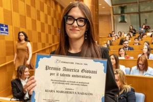 [Kiara Margherita Nadalon di Portogruaro riceve il Premio America Giovani per il talento universitario]
