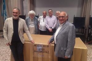 [Il Lions club Portogruaro dona alla cittÃ  26 targhe]
