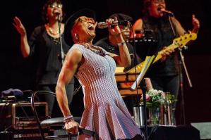 [Dee Dee Bridgewater: la regina del Jazz mondiale al Festival di Portogruaro in esclusiva per Veneto e Friuli-Venezia Giulia]