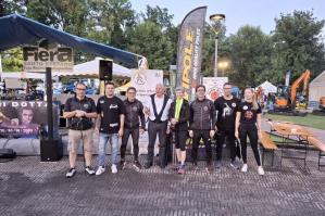 [Nordic Walking Defense: sicurezza e benessere camminando]