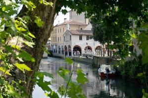 [Il tempo libero a Portogruaro tra tradizione e trasformazioni digitali]