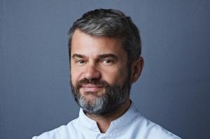 [Enrico Bartolini incanta Bibione: cena stellata al Savoy Beach Hotel]