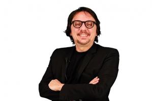 [Marco Camisani Calzolari e Daniele Novara ospiti al Festival dell'Educazione a Caorle per parlare del rapporto tra giovani, famiglie e tecnologia]