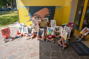 [La street art incontra i più piccoli: il Caorle Sea Festival sbarca alla Scuola dell’infanzia “Francesca Morvillo – Giovanni Falcone”]